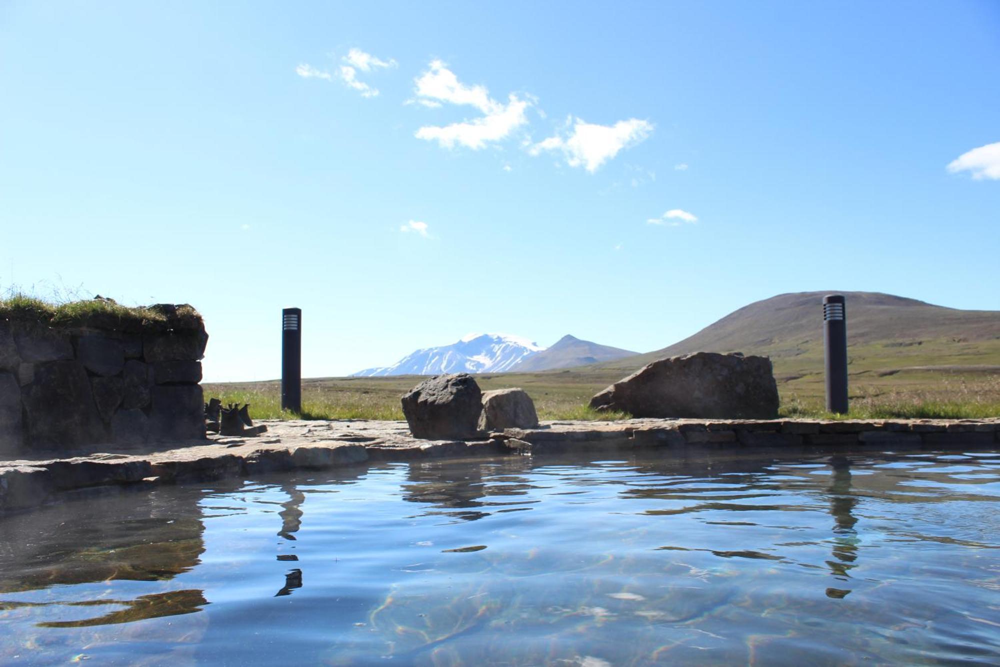 Laugarfell Accommodation & Hot Springs ภายนอก รูปภาพ